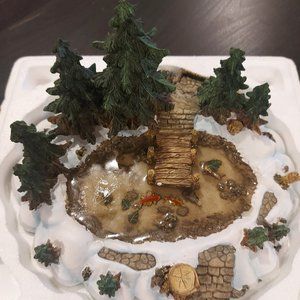 Department 56 Village Pine Point Pond